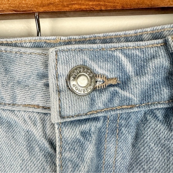 TOPSHOP Denim Shorts A-Line Mom Shorts Bleach Wash - Picture 10 of 17